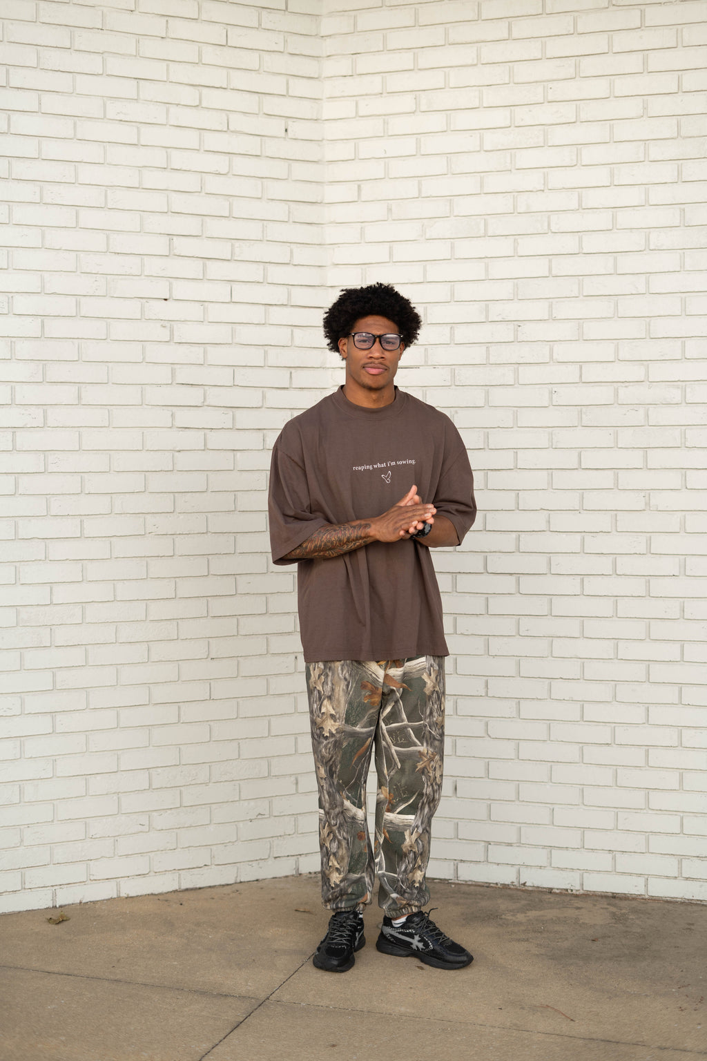 Drop-Shoulder WALKING IN FAVOR Oversized T-Shirt (White Text)