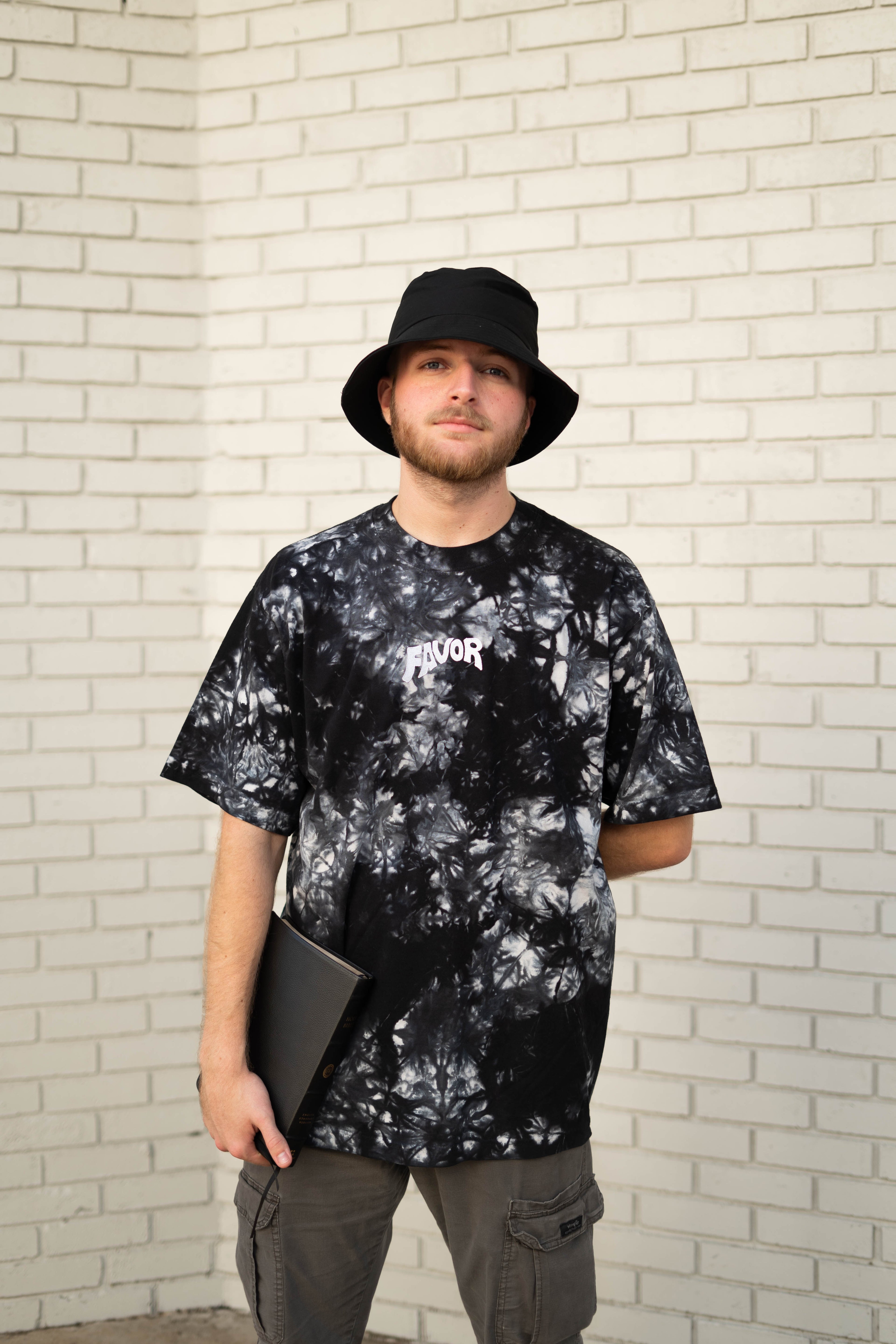 Tie-Dye Favor Embroidered Oversized Heavyweight T-Shirt (Black-Marble)