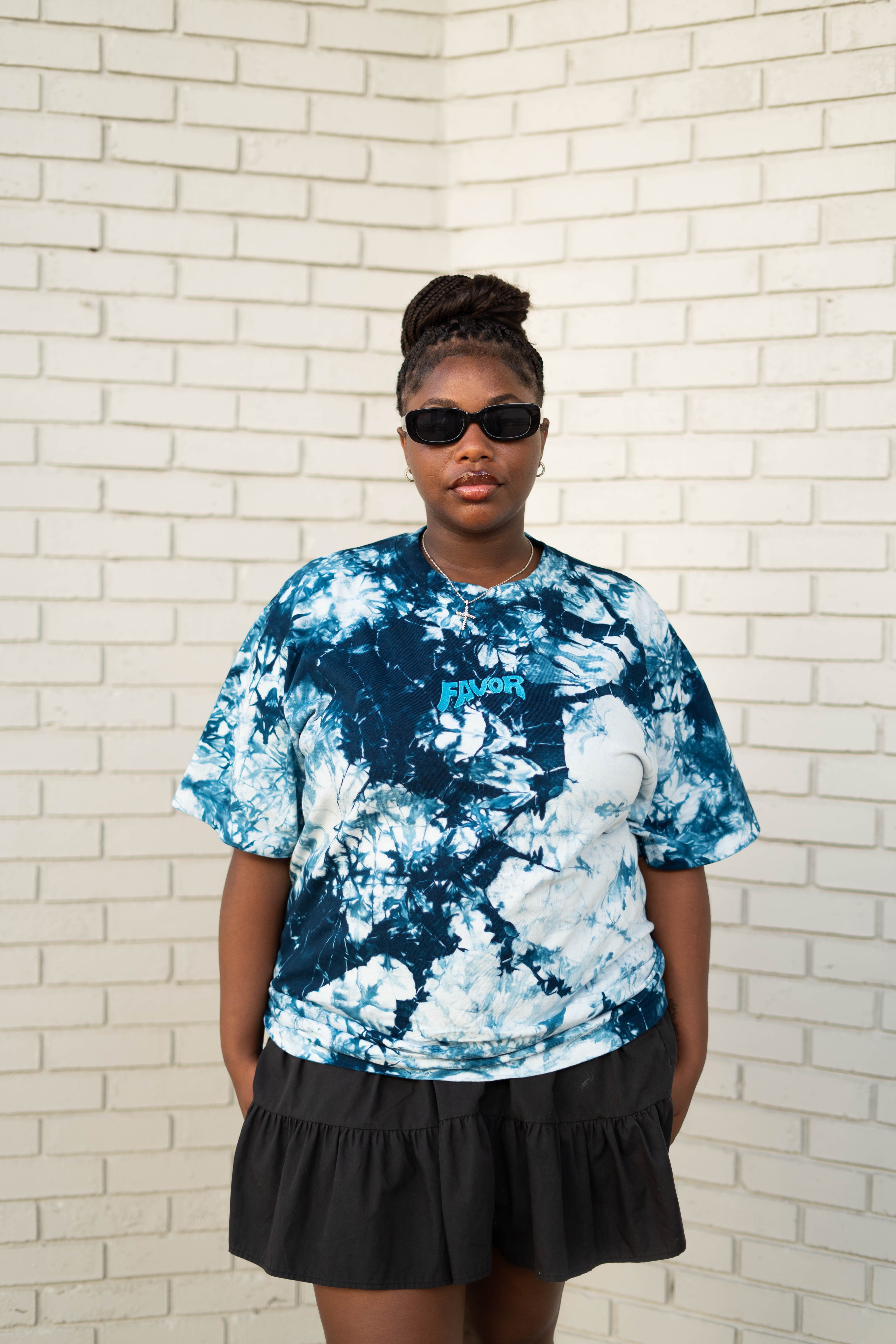 Tie-Dye Favor Embroidered Oversized Heavyweight T-Shirt (Oceans)