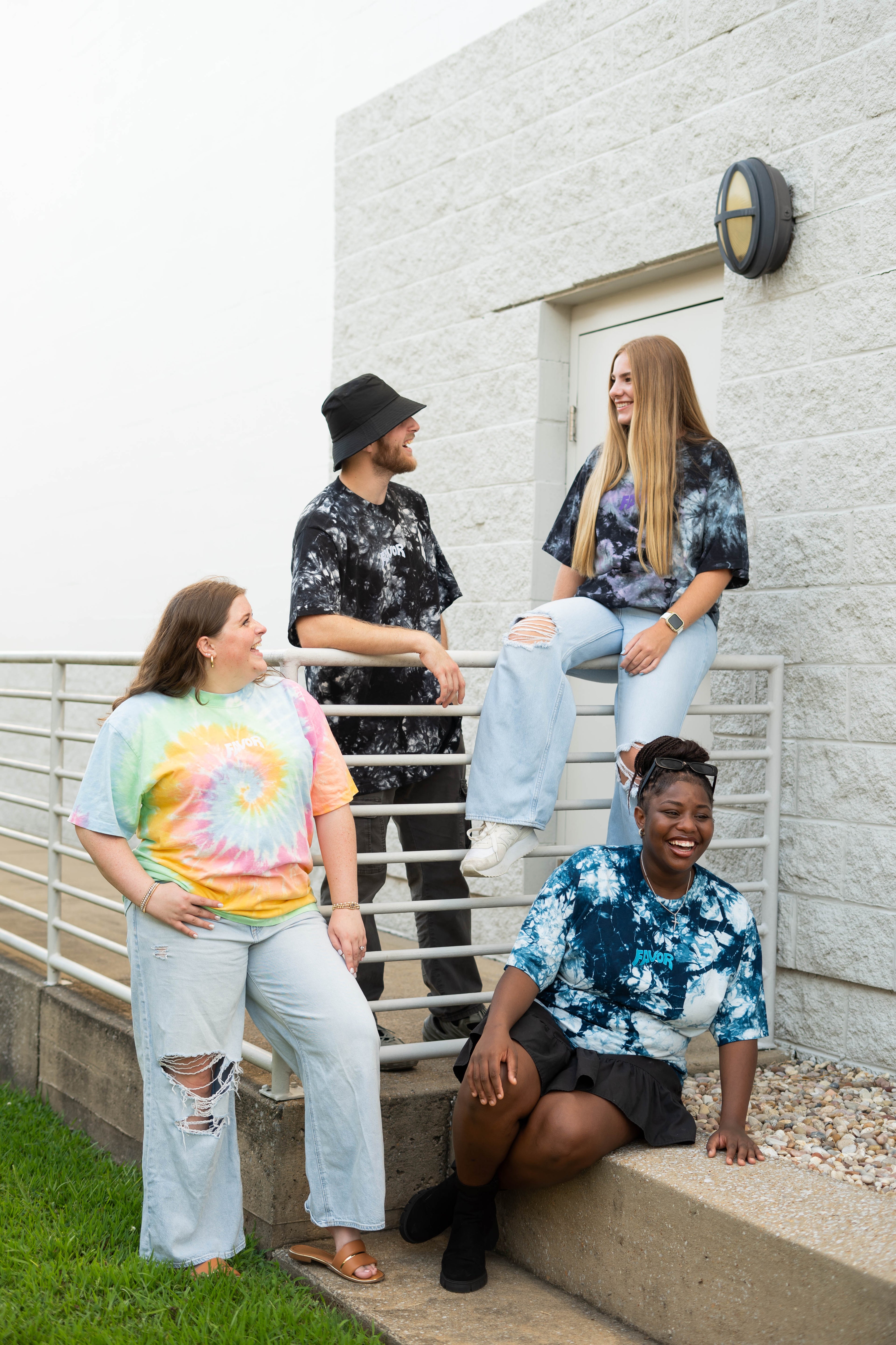 Tie-Dye Favor Embroidered Oversized Heavyweight T-Shirt (Galaxy)