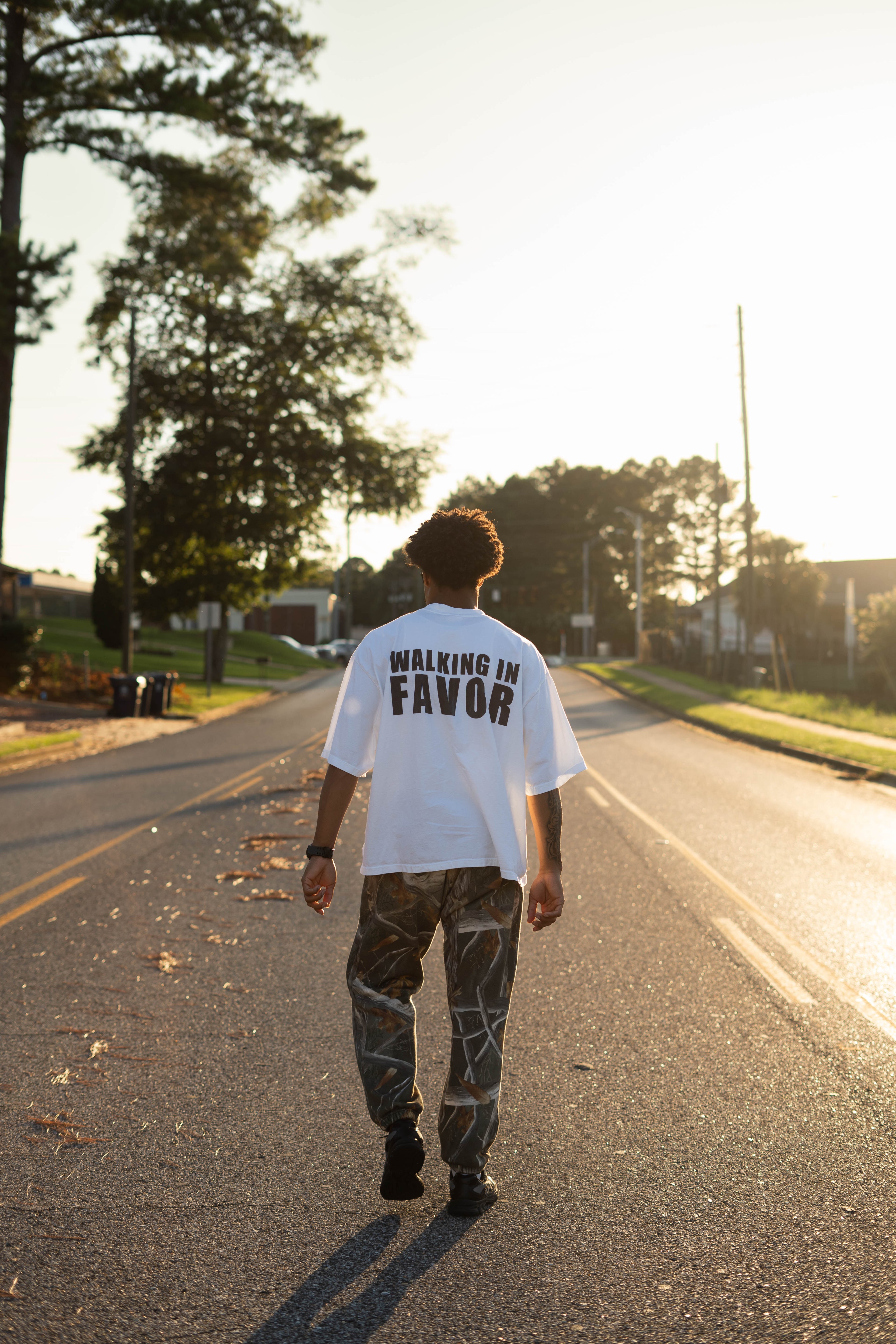 Drop-Shoulder WALKING IN FAVOR Oversized T-Shirt (White Text)