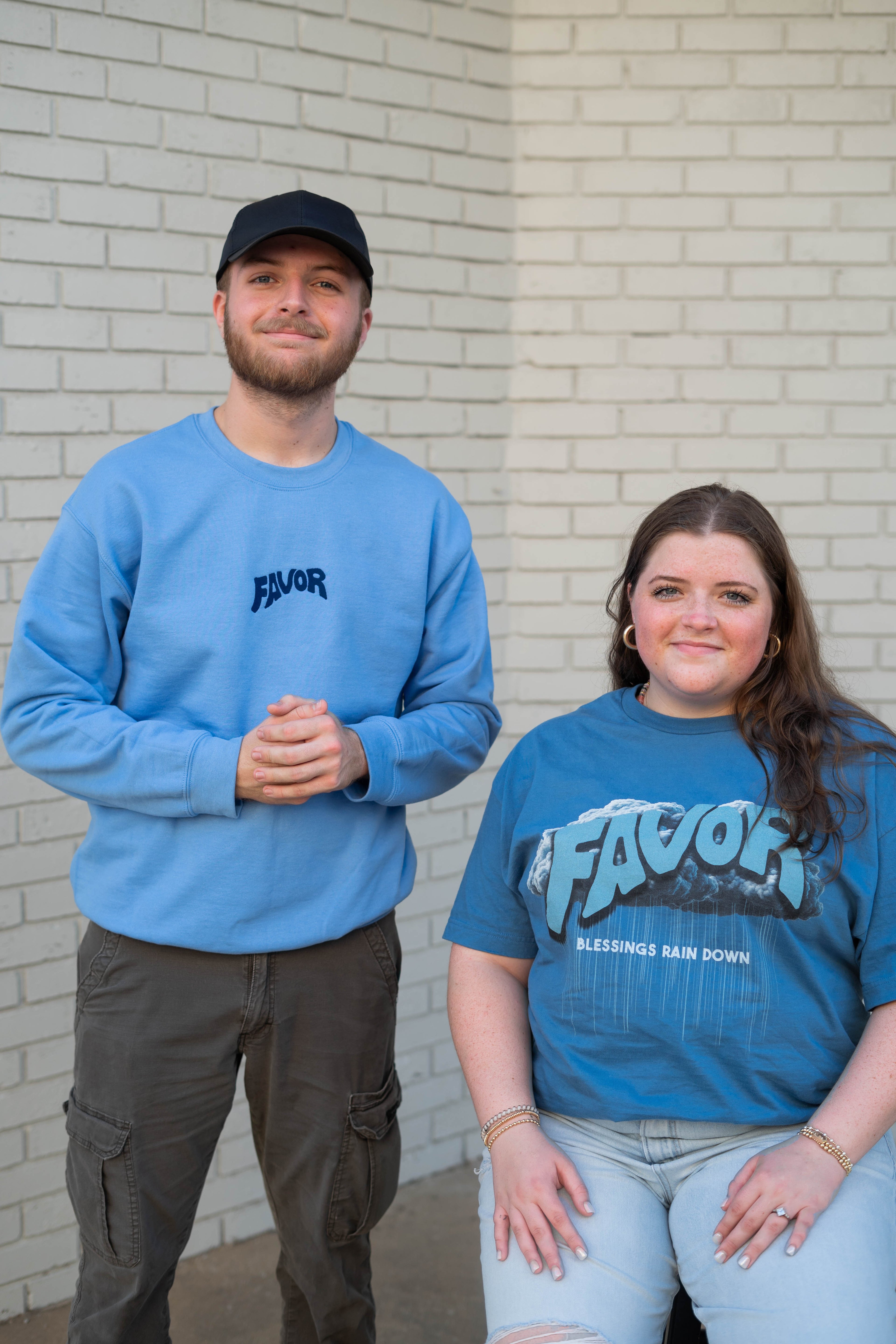 Favor Embroidered Sweatshirt (Navy Logo)