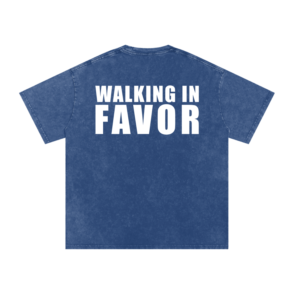 WALKING IN FAVOR Snow Washed Oversized Tee